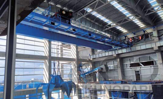 Automatic overhead grab crane