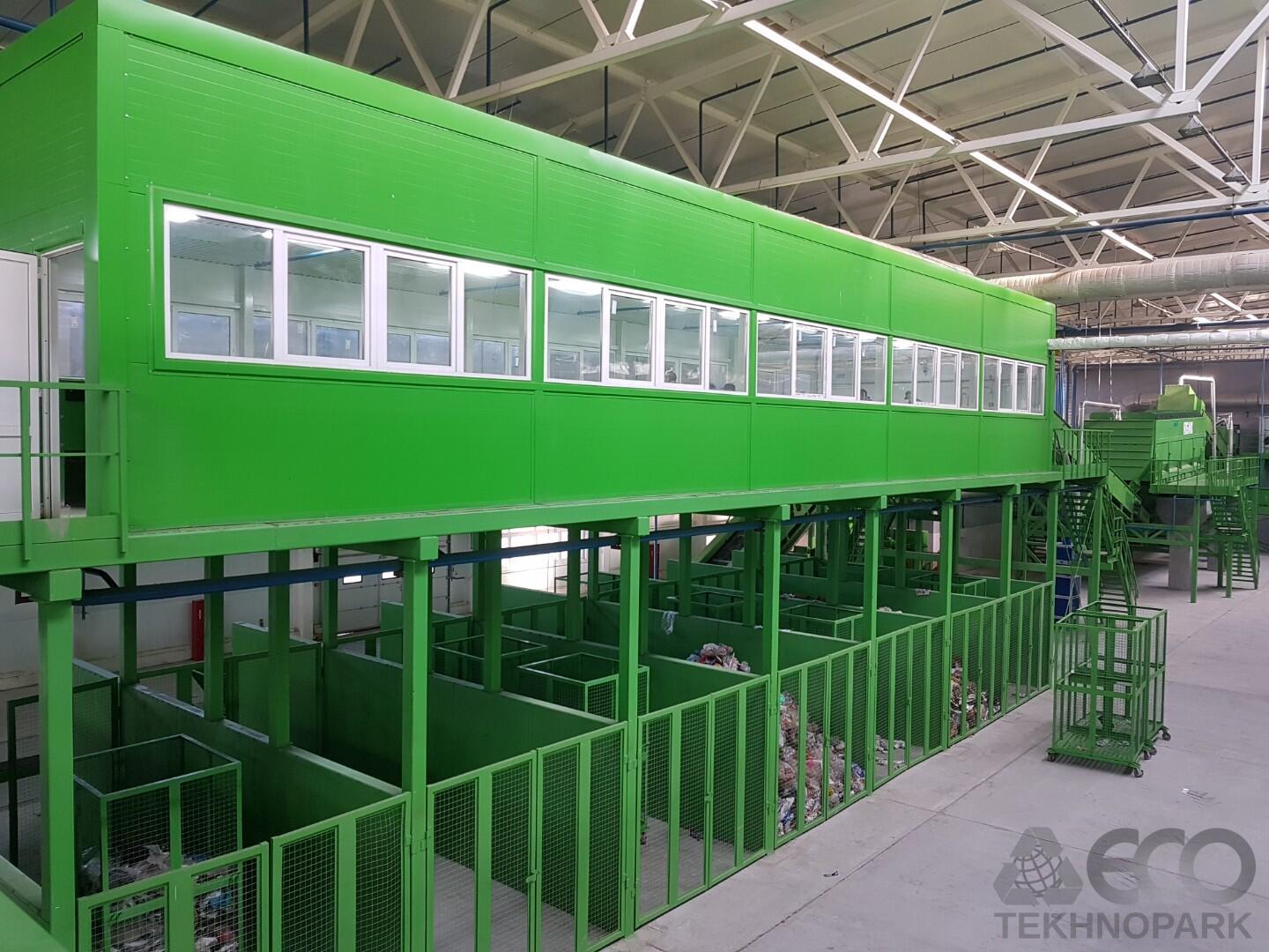 Manual solid waste sorting line