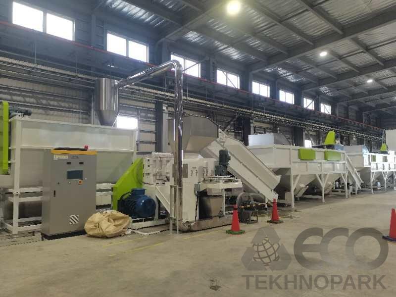 Soft plastic film / bag washing line