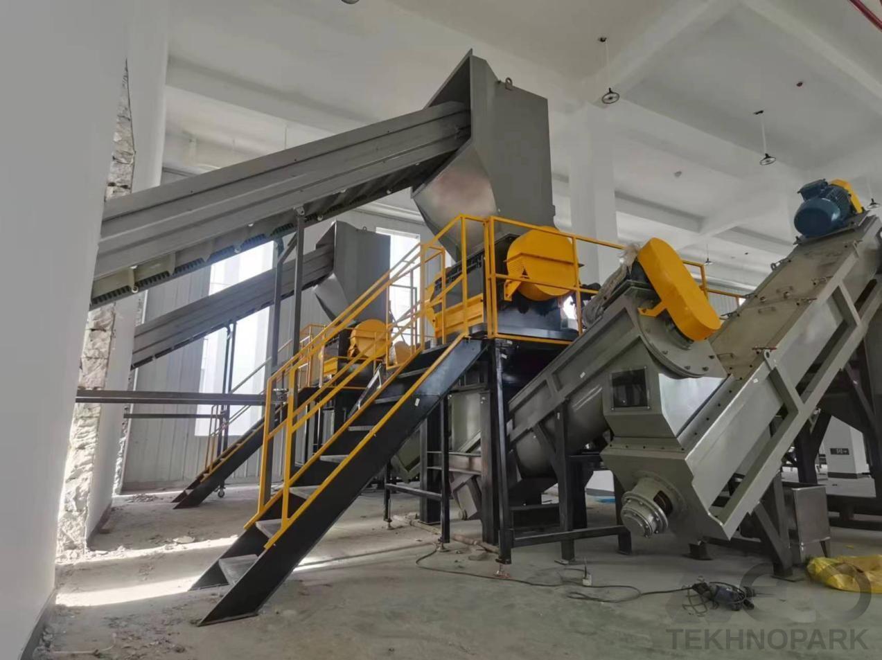 Soft plastic film / bag washing line