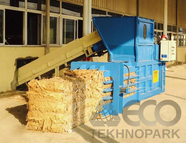 Semi-Automatic baler for recyclables