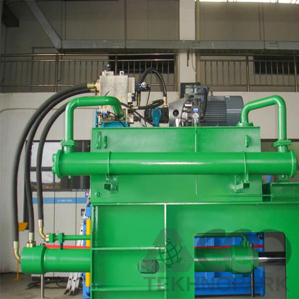 Semi-Automatic baler for recyclables