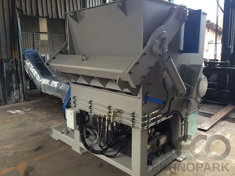 Solid waste shredder PTSW