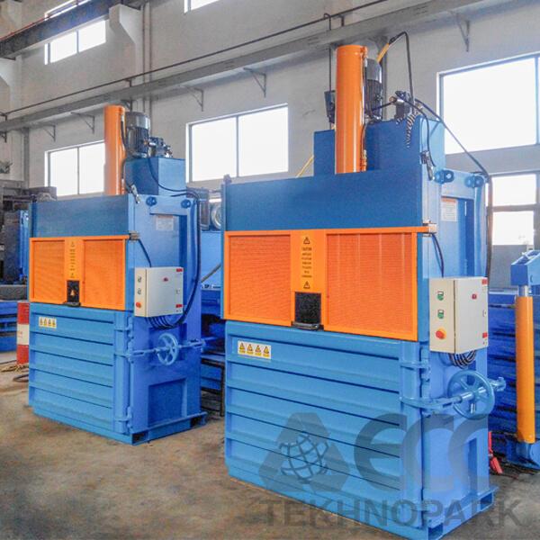 Cans / / Plastic / PET Bottle balers