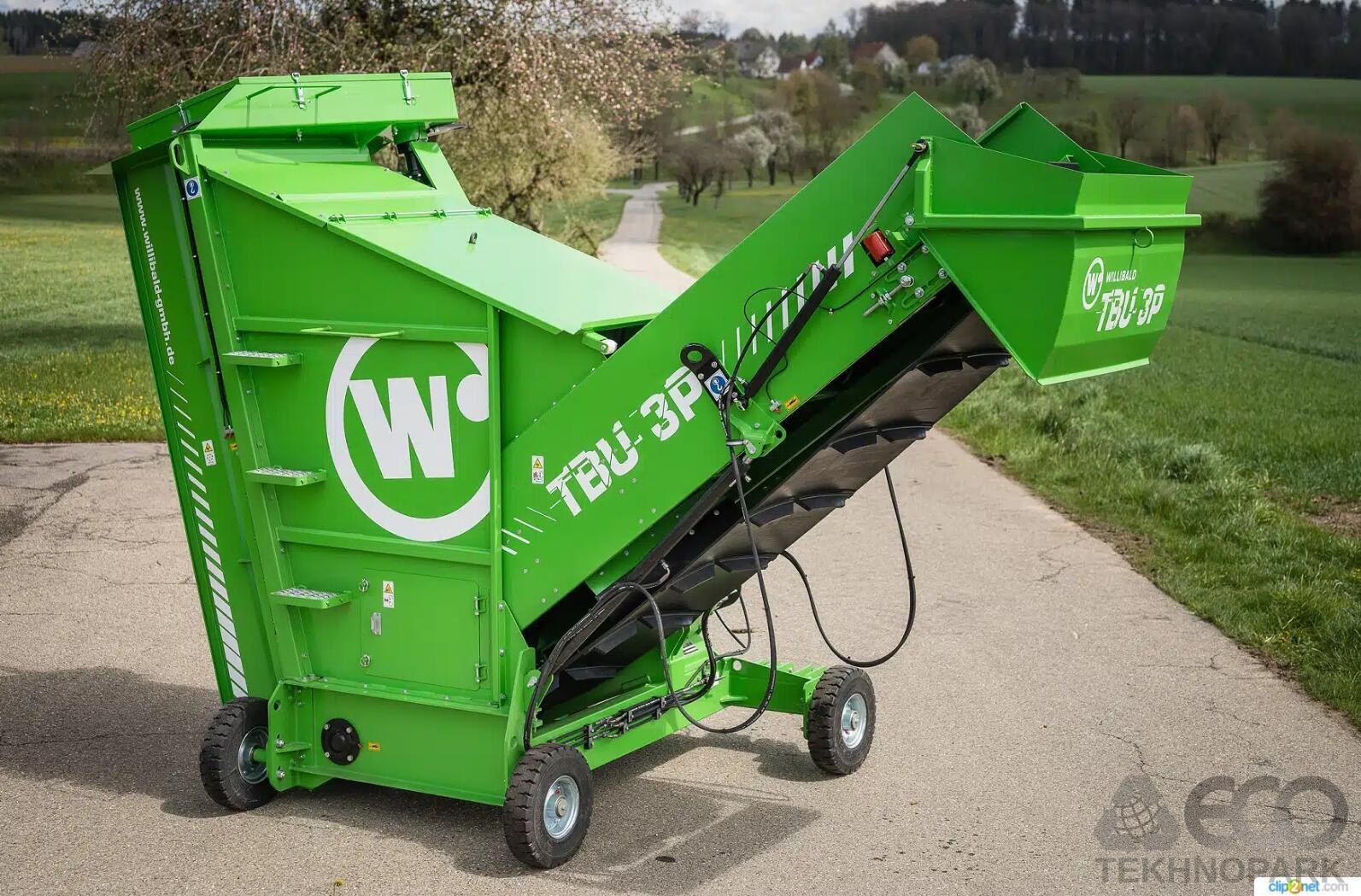 Tractor-pulled compost turner TBU 3P