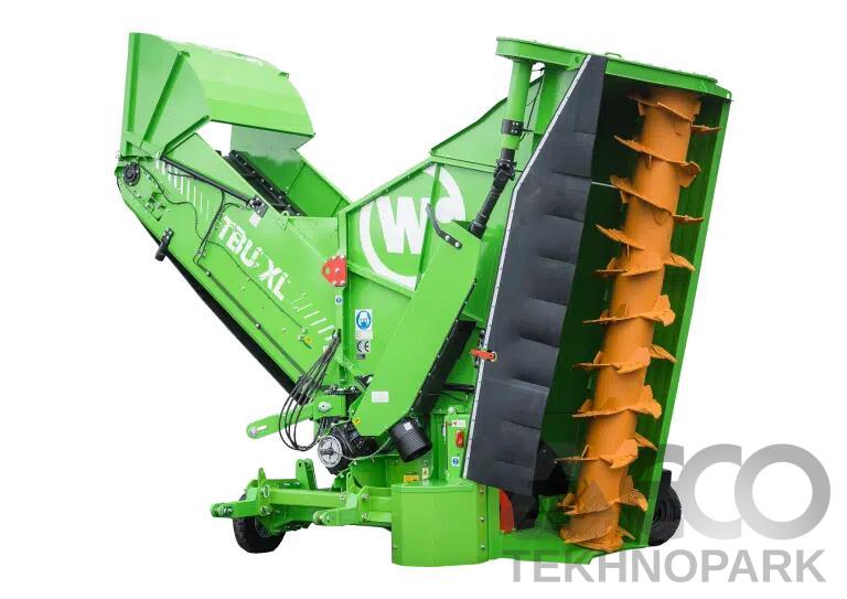 Tractor-pulled compost turner TBU XL