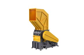 High-capacity industrial plastic crusher