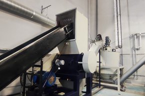 Film and thread-shaped waste recycling line